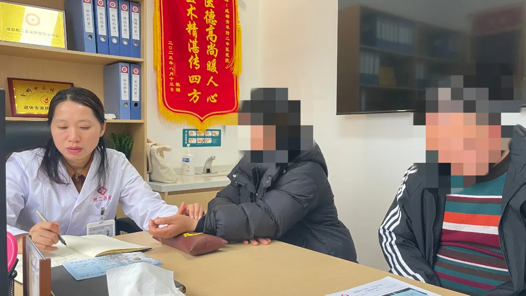 西南卵巢患者福音——成都附二中医医院攻克多囊卵巢综合征与卵巢早衰难题