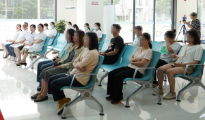 医院动态丨成都附二中医医院医师节颁奖典礼圆满落幕! 医院动态丨成都附二中医医院医师节颁奖典礼圆满落幕!